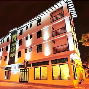Hotel Aw Puerta De San Antonio